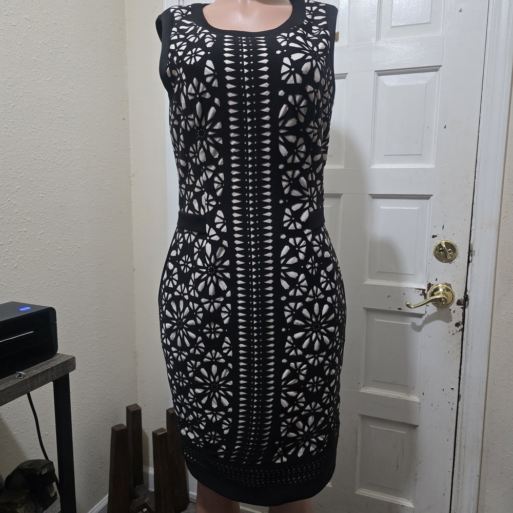 Rimini Black Floral Cutout Midi Sheath Dress - Picture 2 of 6